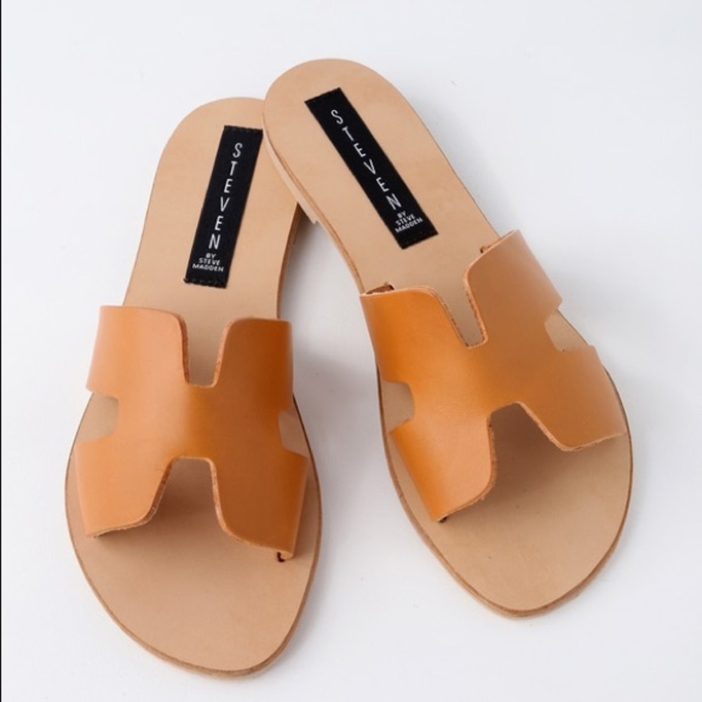 Steve Madden Greece Sandals